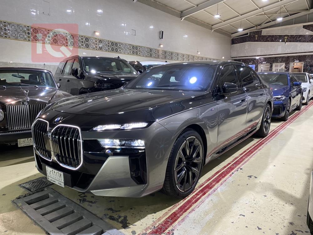 BMW 7-Series